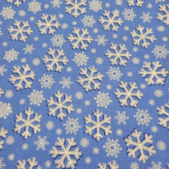 Christmas Fabric Jolly Snowflakes Oakhurst Textiles Signature Classics 2 Yards - Picture 1 of 2